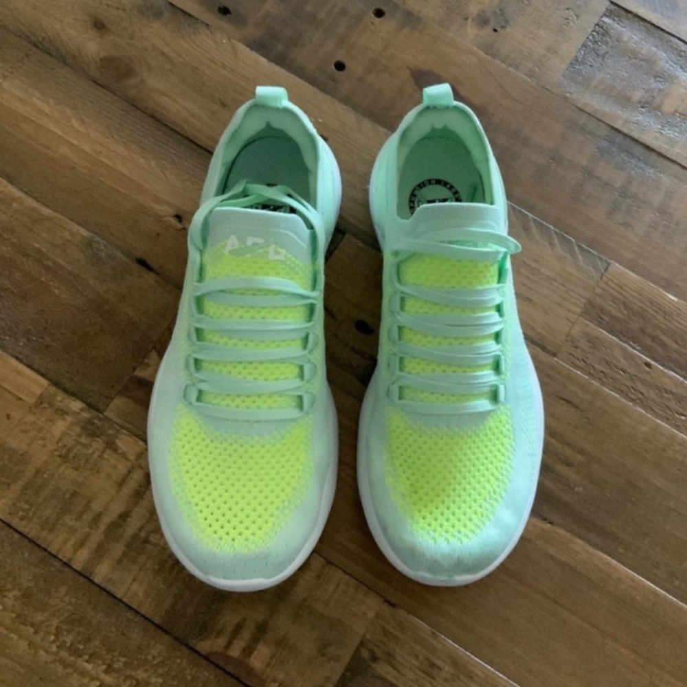 APL Techloom Bliss Sneakers